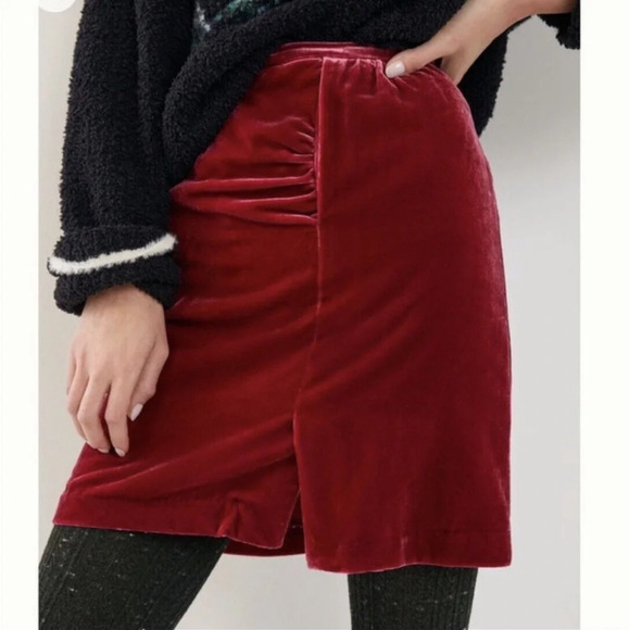 Anthropologie Dresses & Skirts - Anthropologie Size 12 Red Raspberry Velvet Mini Skirt